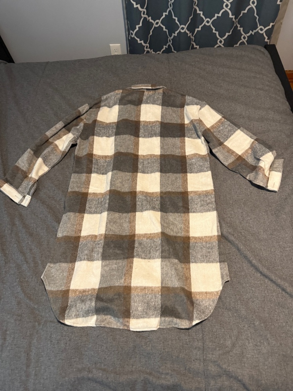 Skikyan plaid she met, NWT, M - Picture 3 of 13